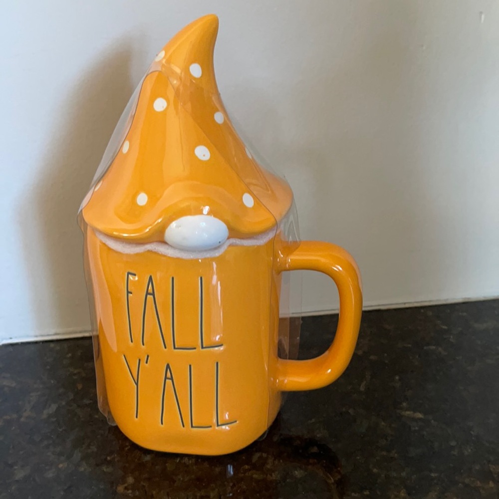 Rae Dunn - FALL Y’ALL - mug with topper